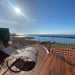 Villa Rita Sea Front View Sanremo - Parcheggio Gratuito In Struttura